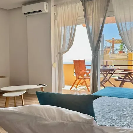 Ionian Taste Sea View דירה *